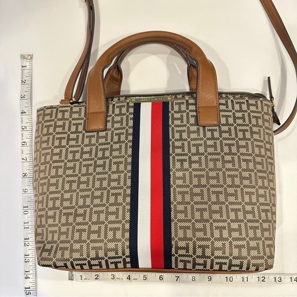 Tommy Hilfiger Classic Stripe Tan Logo Print Tote Bag - Picture 5 of 7
